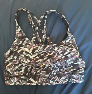 NWT  Energy Bra thumbnail 1
