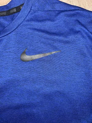 Nike Men’s Dri Fit Blue Short Sleeve Shirt Size Medium thumbnail 4
