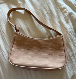 Shein shoulder bag cream thumbnail 1