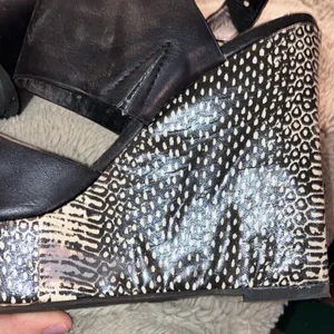 🎉4 for $20 Mossimo Wedges, size 8 🧜‍♀️ Black thumbnail 8