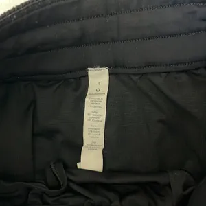 Lululemon track that short thumbnail 2