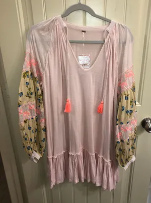 Dress thumbnail 2