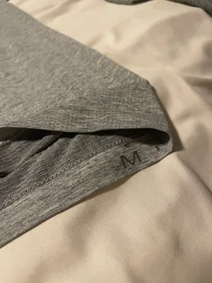 Lululemon Men’s Metal Vent Tech Henley Medium  thumbnail 4
