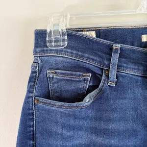 Women's‎ Levi's Jeans Curvy Medium Wash Denim 28x29 Capsule Wardrobe US Size 6 thumbnail 12
