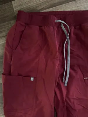 Fabletics Scrub Pants thumbnail 2