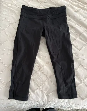 Cropped Lululemon Leggings thumbnail 1