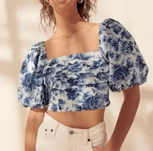 Abercrombie Floral Crop Top Puff Sleeve thumbnail 1