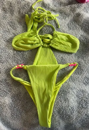 Frankies Bikinis Monokini thumbnail 1