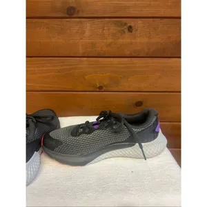 Under Armour Women's Charged Rogue 3 running shoes in a grey and purple Sz 6 thumbnail 5