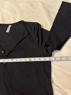 Athleta Wind Down Sleep Top - Women's Black Long Sleeve Henley - NWT - Size XL thumbnail 13