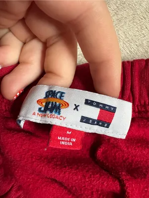 Women’s Space Jam Comfy shorts Red Size M thumbnail 2