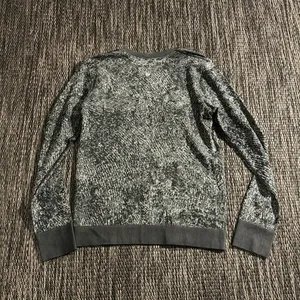 Lululemon Swiftly Breathe Long Sleeve Floral Fauna Black Rhino Grey Size 4 thumbnail 2