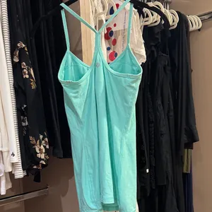 Lululemon Y turquoise workout top thumbnail 3