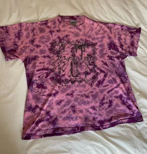 Vintage skeleton graphic tie dye tshirt Purple Size XL thumbnail 1