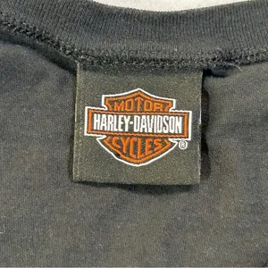 Harley-Davidson Women's V-neck Chester's Mesa, Arizona T-shirt Black Medium thumbnail 9