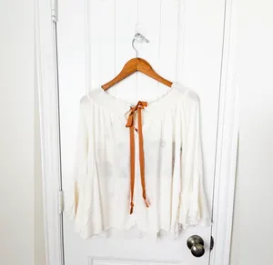 Allison New York Off the Shoulder Blouse Embroidered Large NEW thumbnail 2