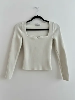 Aritzia Babaton Sculpt Knit Sweetheart Long Sleeve Top thumbnail 3