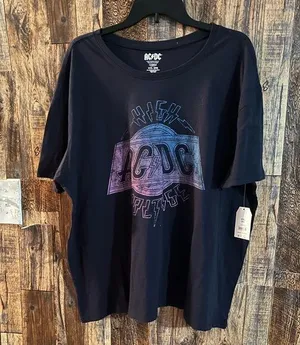 NWT Women's AC/DC the Band Graphic Tee with Short Sleeves, XXL thumbnail 1