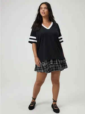 Torrid M/L 10/12 Super Soft Varsity V-Neck Tee Black White Collegiate NWT thumbnail 8