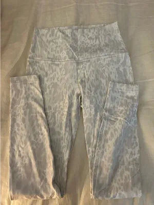 Lululemon Leggings Align 28" thumbnail 2