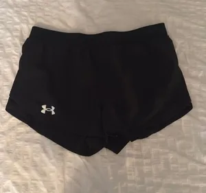 Under Armour Black Athletic Shorts Women’s thumbnail 1