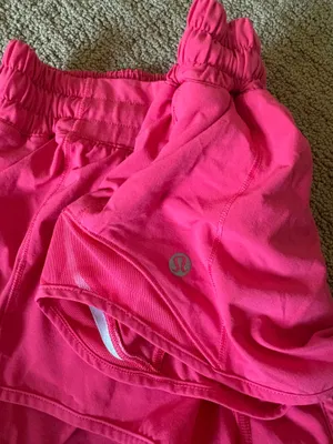 Lululemon Low-Rise Hotty Hot 2.5" Lipgloss thumbnail 2