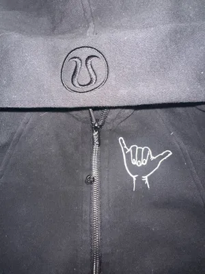 Limited addition Hawaii Lululemon scuba thumbnail 2