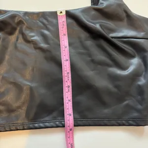 EXPRESS Black Faux Leather Square Neck Crop Top Tank Body Contour‎ Size M Party thumbnail 6