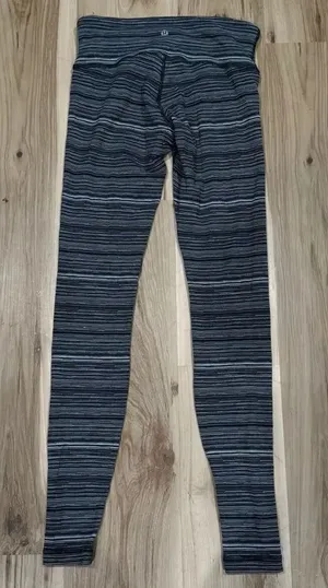 Lululemon Grey Striped Chaturanga Leggings Women’s 6 thumbnail 1