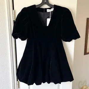 Par Violet National Anthem Velvet Babydoll Dress Mini Black‎ Small NWT thumbnail 2