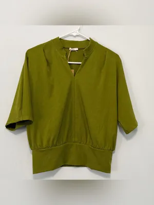 OGL Stand Collar V-Neck Short Sleeve Top Large NEW thumbnail 2