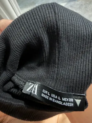 Zara Black Ribbed Turtleneck Tank thumbnail 4