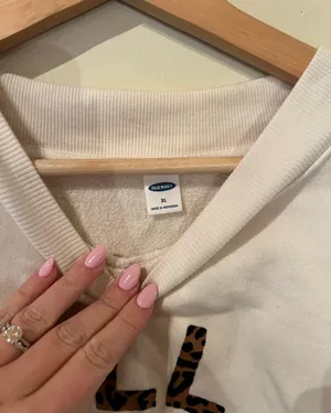 Old Navy All Heart Leopard Pullover thumbnail 3