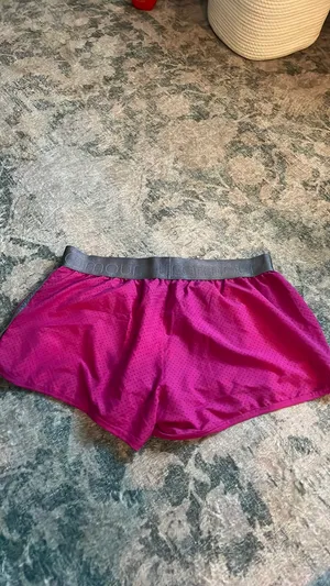 Under Armour Shorts Athletic Women’s thumbnail 2