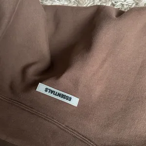 ESSENTIALS Fear Of God Women's Harvest Mock Neck Sweatshirt xxs brown thumbnail 7