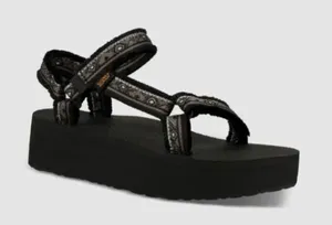 Teva Sandals thumbnail 1