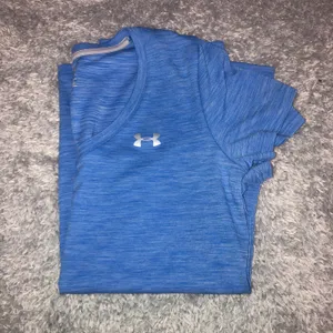 Under Armour Top thumbnail 3
