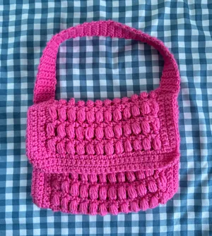 Knitted purse Pink thumbnail 1