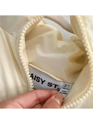 Daisy Street Willow Tie-Front Bow Cropped Puffer Jacket thumbnail 5
