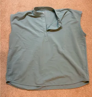 FIGS Scrub Top thumbnail 1