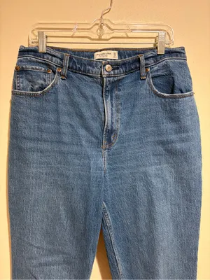 Abercrombie & Fitch Curve Love 90s Straight Ultra High Rise Jeans 32/14S SHORT thumbnail 7