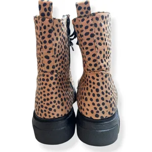 Olivia Miller Womens Normie Combat Boots Animal Print 8 Chunky Lug Sole Edgy thumbnail 7
