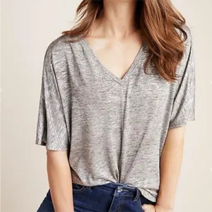 Anthropologie size medium Marled Silver Gray V-Neck Top thumbnail 2