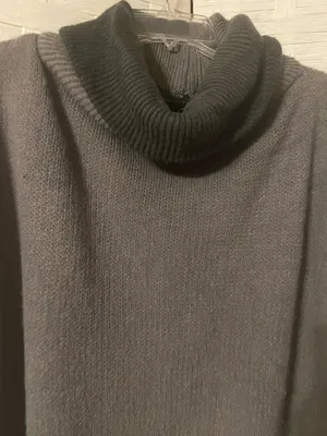 Jessica Simpson One Size Poncho Sweater Over Top Stylish Gray/Black thumbnail 3