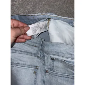 madewell the perfect vintage straight jean 27‎ light wash thumbnail 6