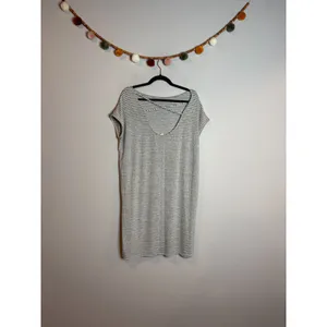 Gap grey and white striped casual shift dress thumbnail 2