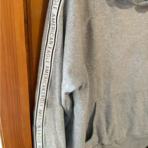 American Eagle sweatshirt Ahh-mazingly soft size small‎ thumbnail 3
