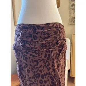 Reformation Leopard Evalin‎ Low Waist Midi Skirt Side Slit Rushed Size 8 thumbnail 4