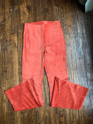 Aerie NWT Groove On Red Velour Ribbed Flare Pants Medium thumbnail 2