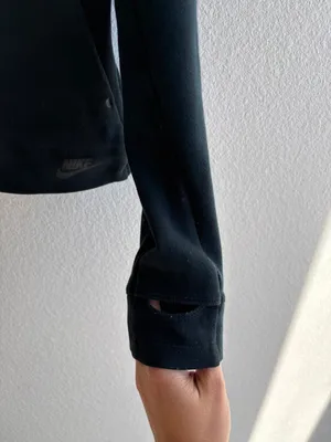 Nike Black  Long Sleeve thumbnail 4